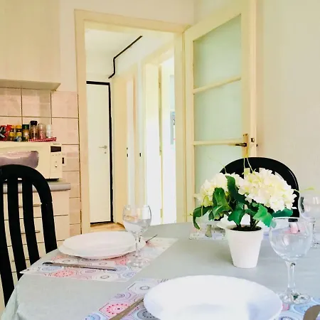 Апартаменты A Charming In The Heart Of *